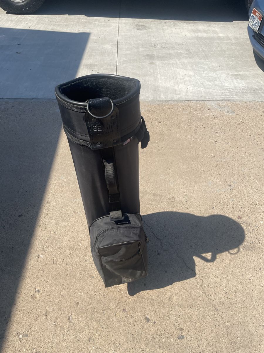 Gemini Black Golf Club Carry Bag with Pockets