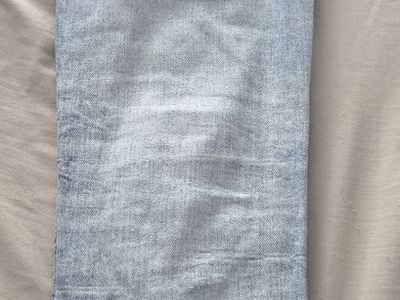 Rock reveal jeans size 23