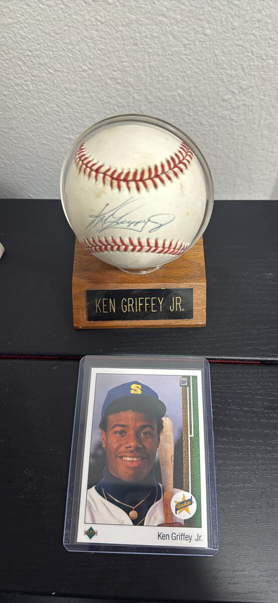 Ken Griffey jr Signed Ball And Rookie Card 1989 UD