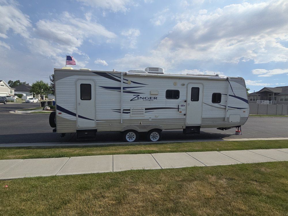 2013 Crossroads Zinger 28 ft Bunkhouse