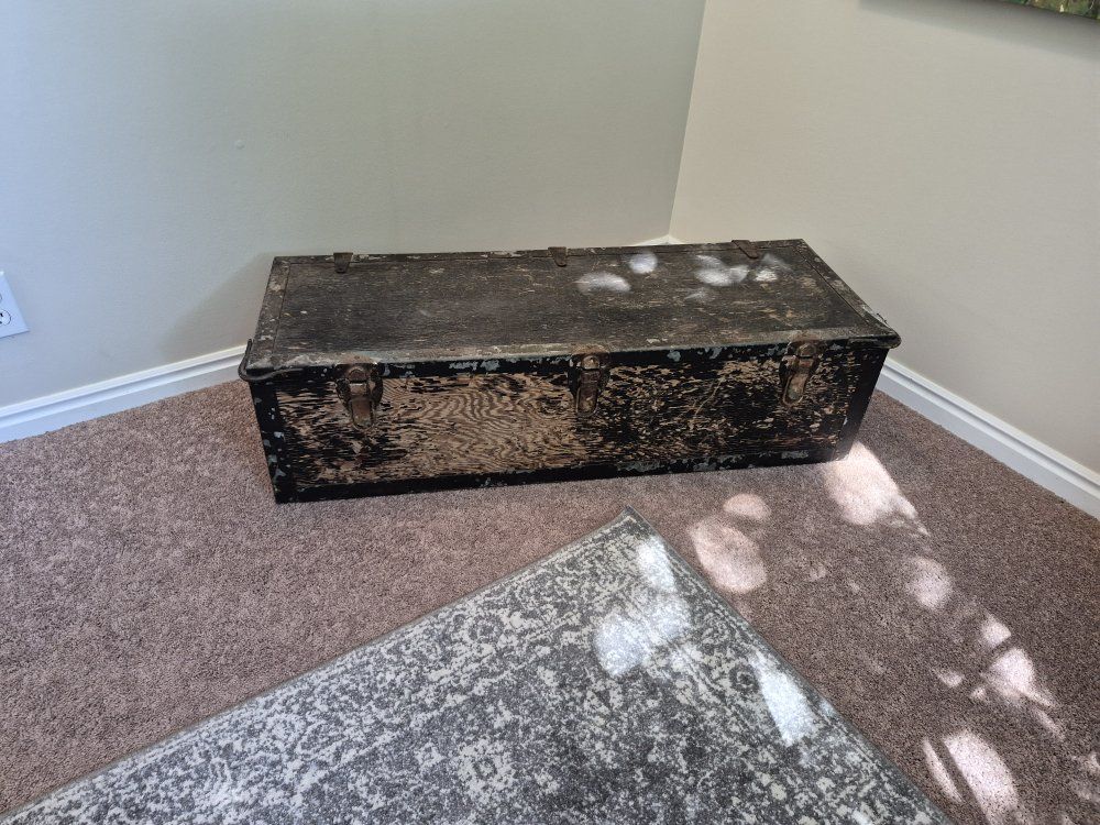 Main image 7