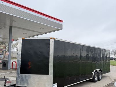 8.5x 28 enclosed trailer