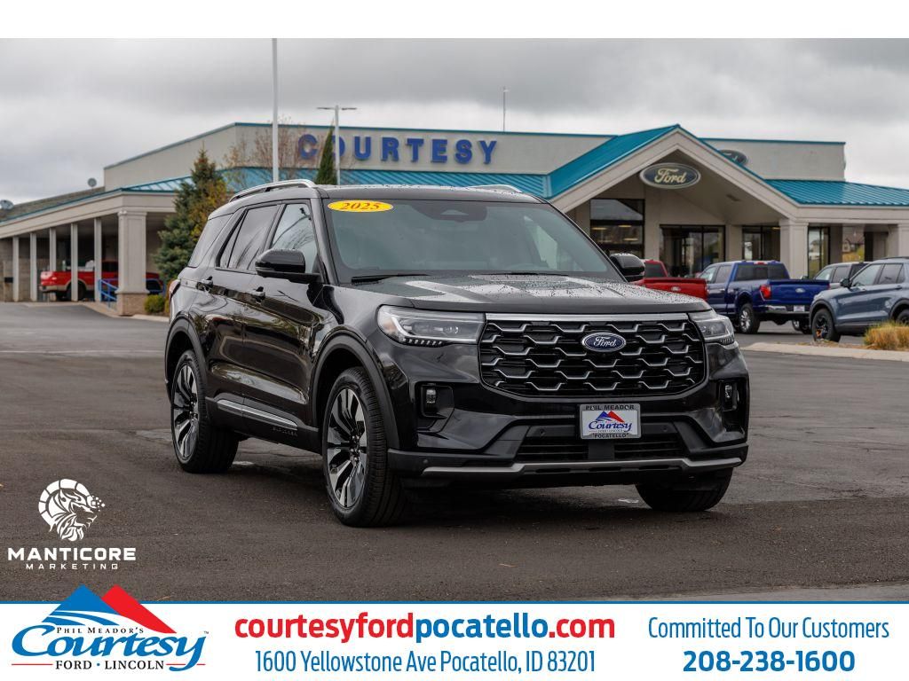 2025 Ford Explorer Platinum
