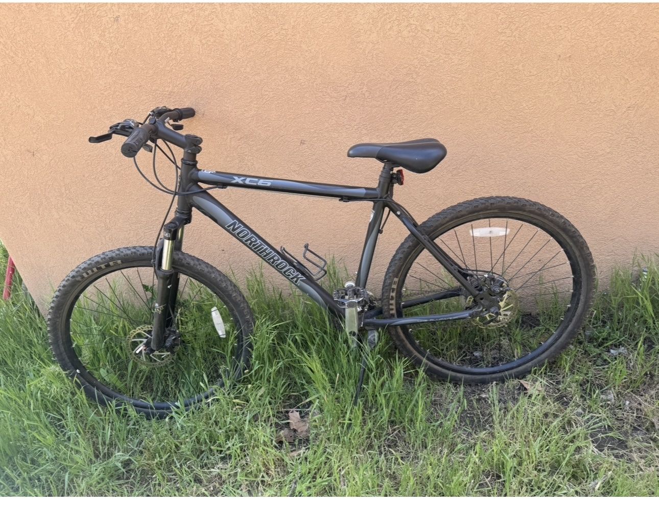 Shimano bell Northrock XC6 Men Mountain bike
