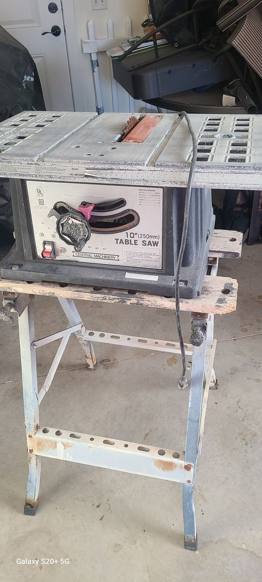 Table saw for sale