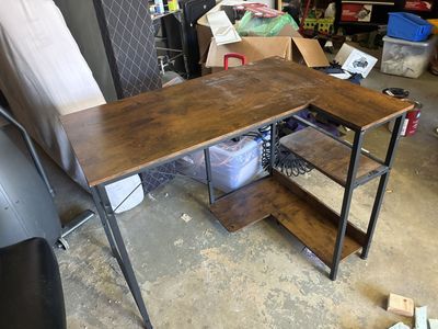Computer desk