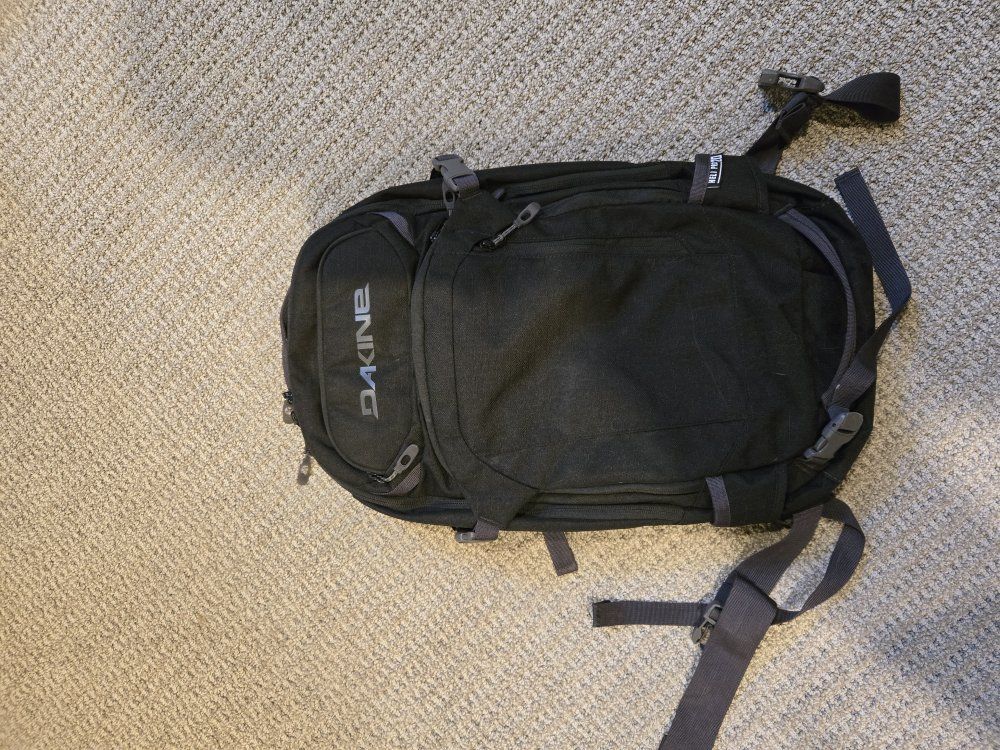 Dakine Heli Pro Black Backpack Ski Snowboard Pack