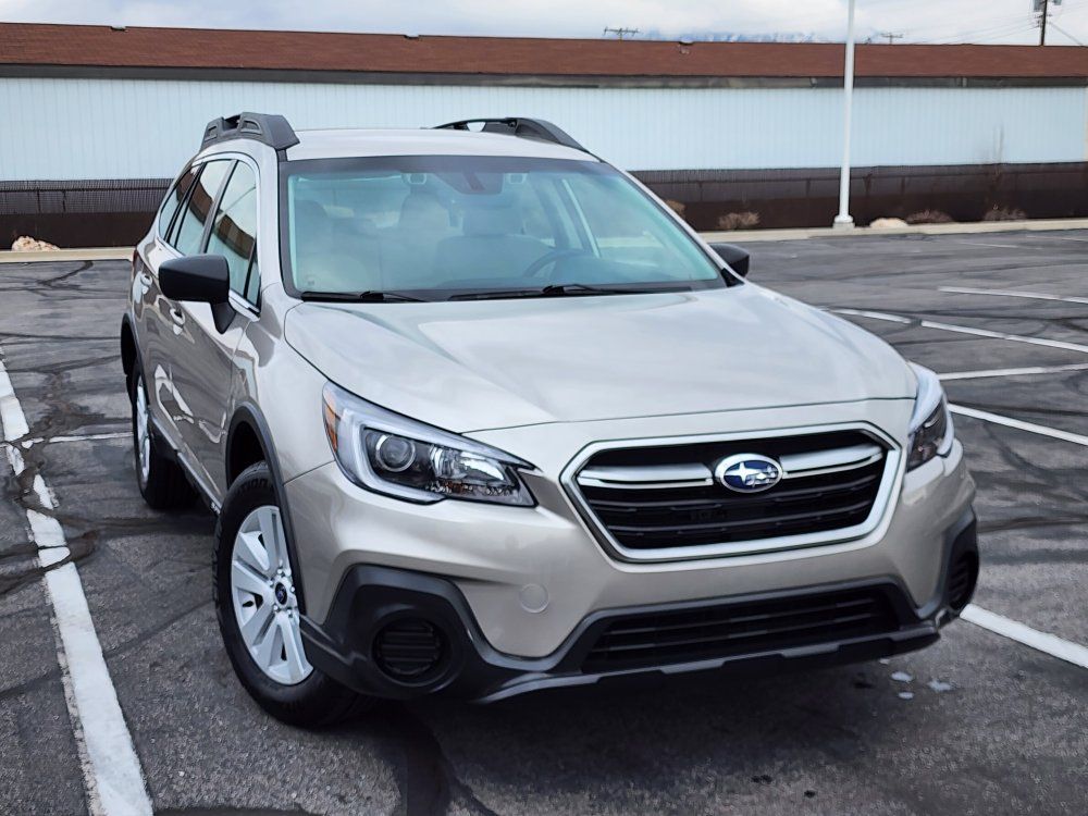 2019 Subaru Outback 2.5i