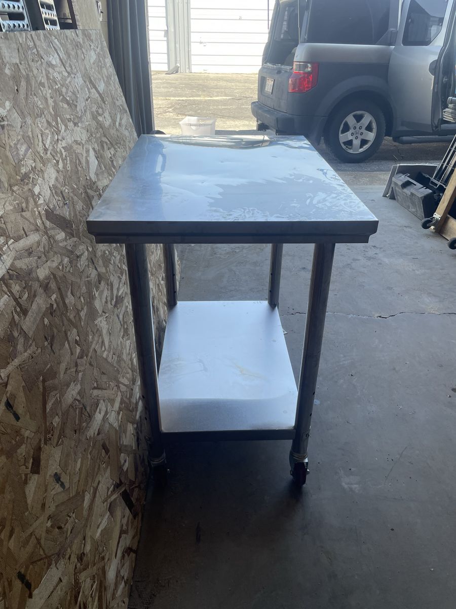 VEVOR Stainless Steel Prep Table with Wheels and Under Shelf