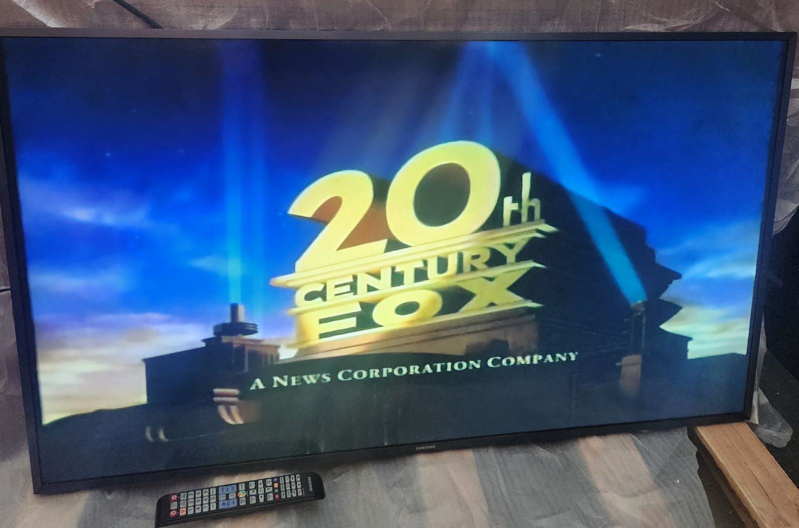 Samsung 49" 4K UHD Smart TV Model #UN49KU7000F w/Remote