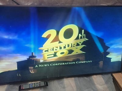 Samsung 49" 4K UHD Smart TV Model #UN49KU7000F w/Remote