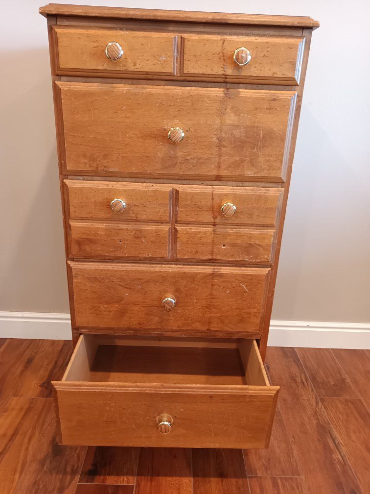 Main image 8