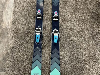 Black Crows Atris Skis 178 w/ Look Pivot 15