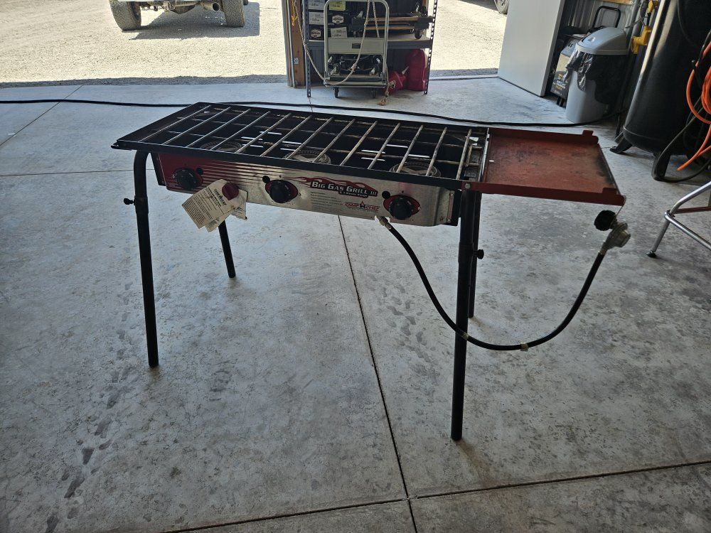 Camp Chef Big Gas Grill 3 Burner