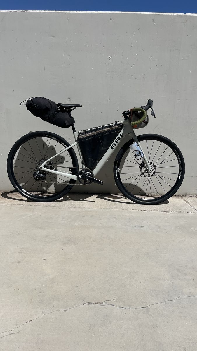 ARI Shafer gravel bike size small