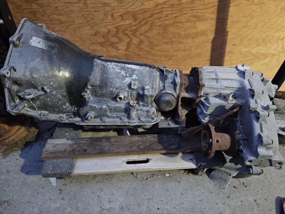 700r4 core with t-case