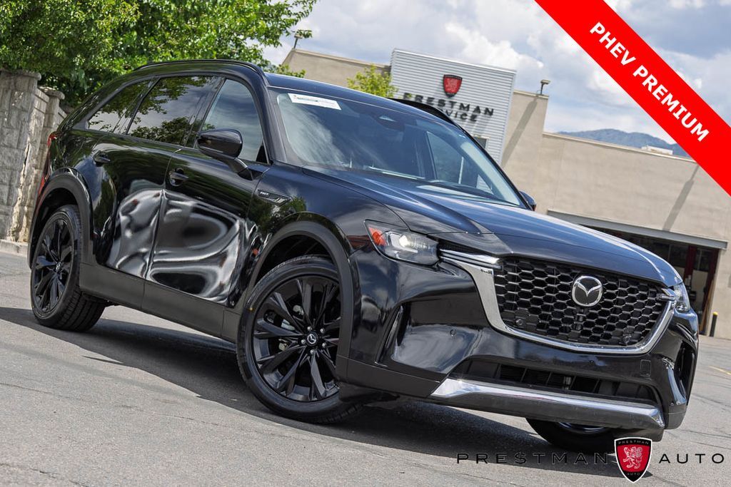 2025 Mazda CX-90 Plug-in Hybrid Premium Sport