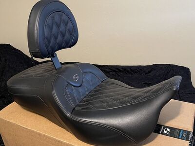 Saddlemen Redsofa seat