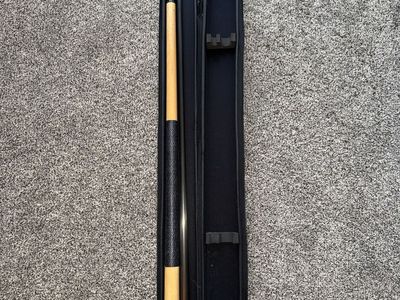 Valhalla by Viking 2-Piece Pool Cue Stick with Hard Carrying Case