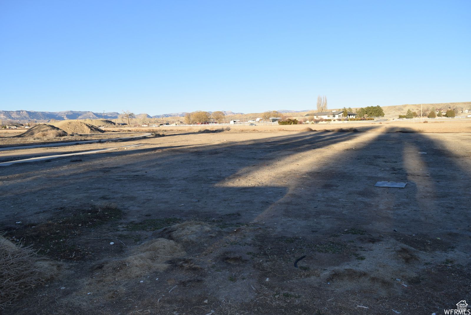 Build Your Dream Home with Country Charm Close to Town in Price!!