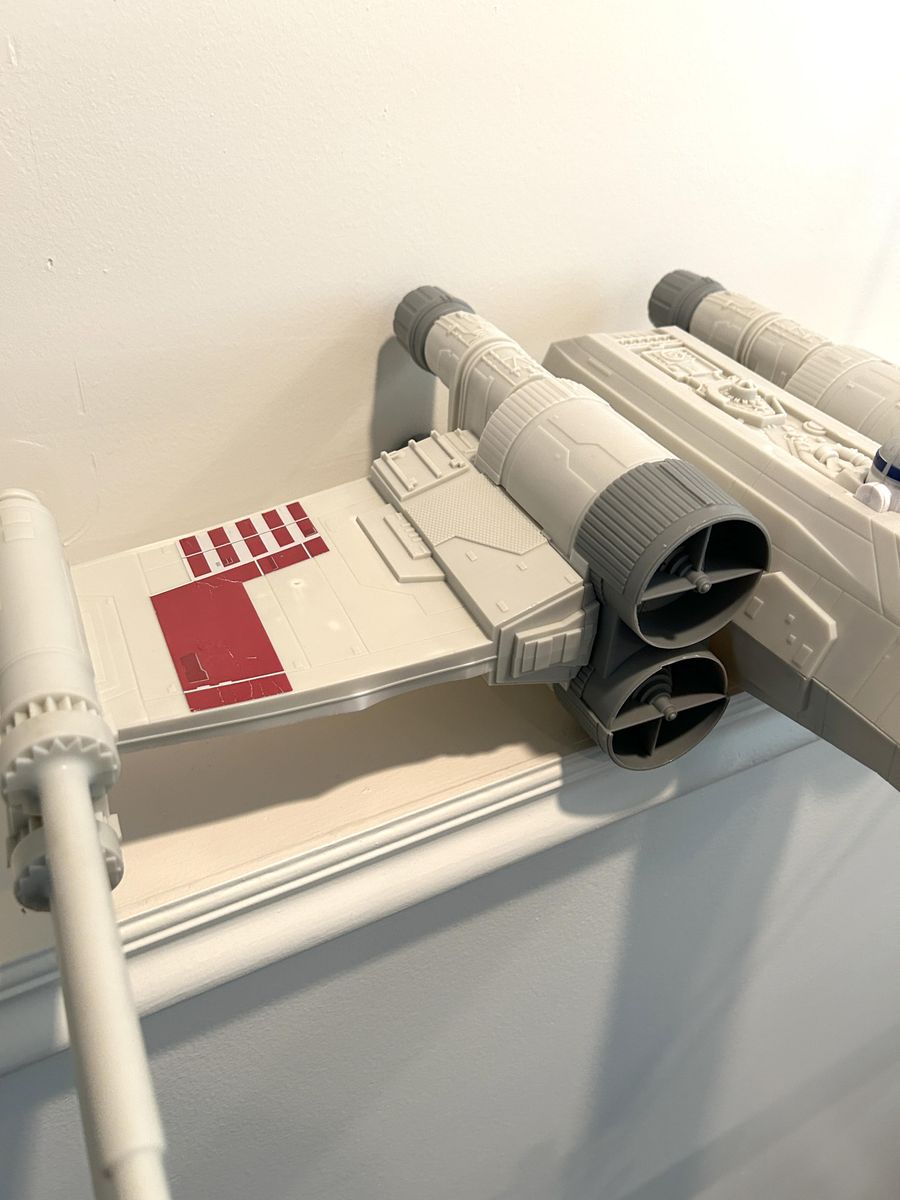 Main image 7