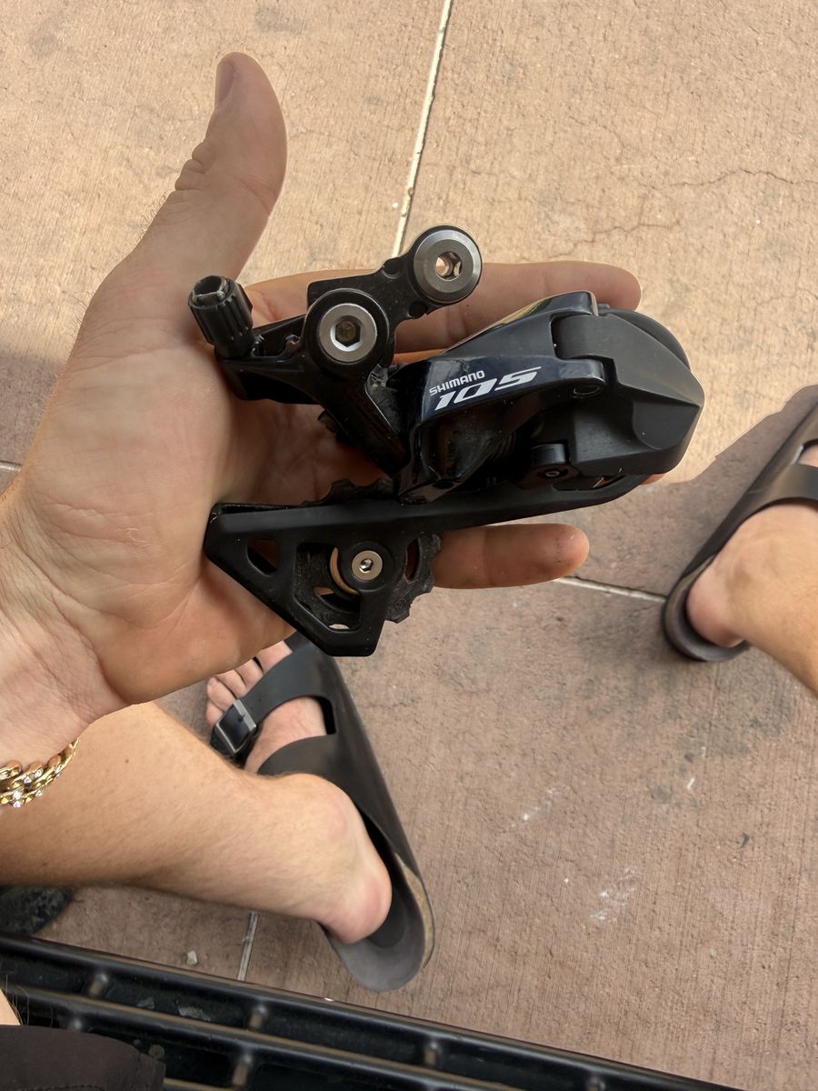 Shimano 105 Black Rear Derailleur