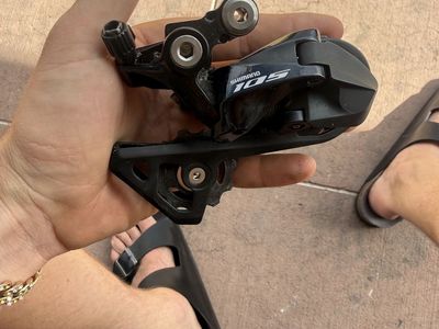 Shimano 105 Black Rear Derailleur