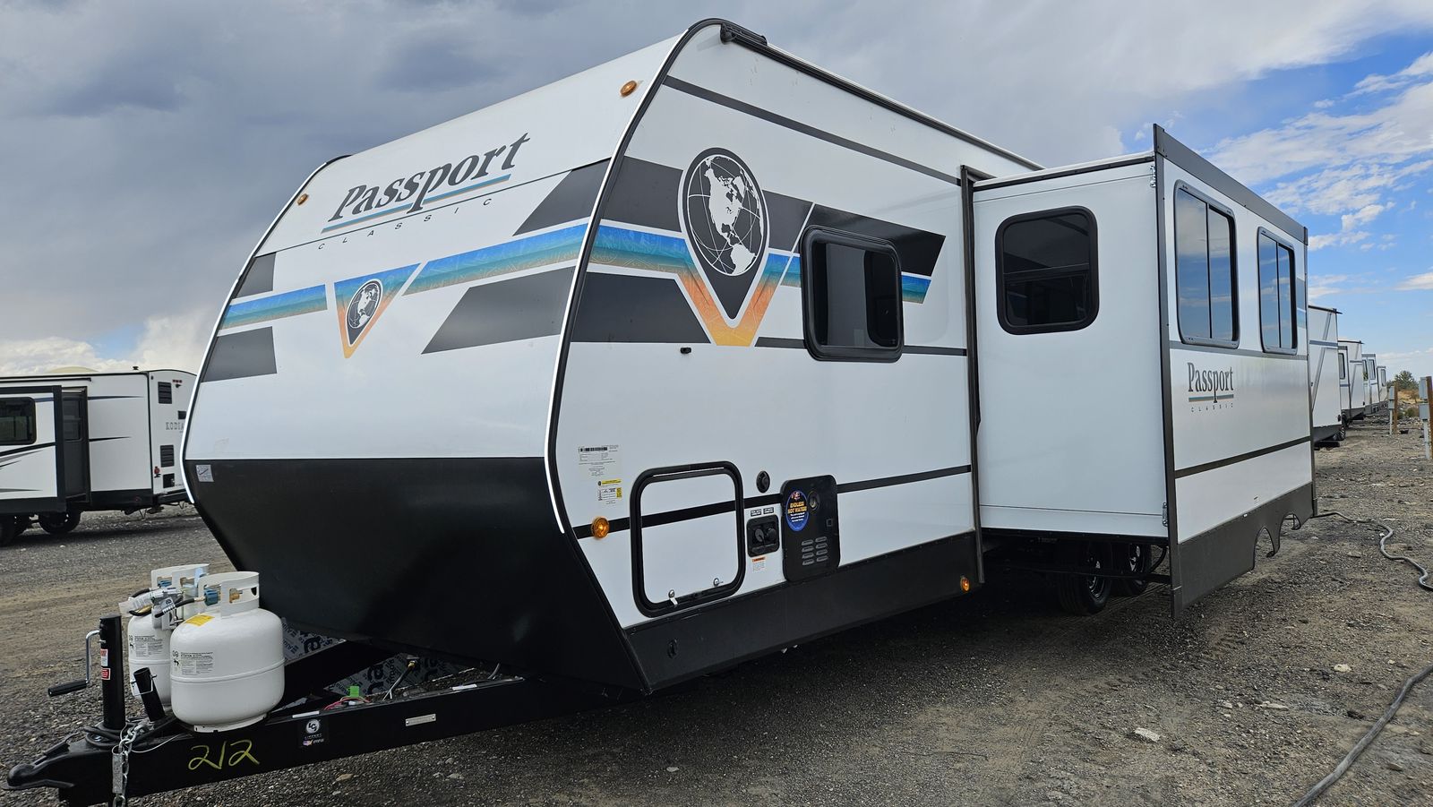 Brand New Keystone Passport 264BH