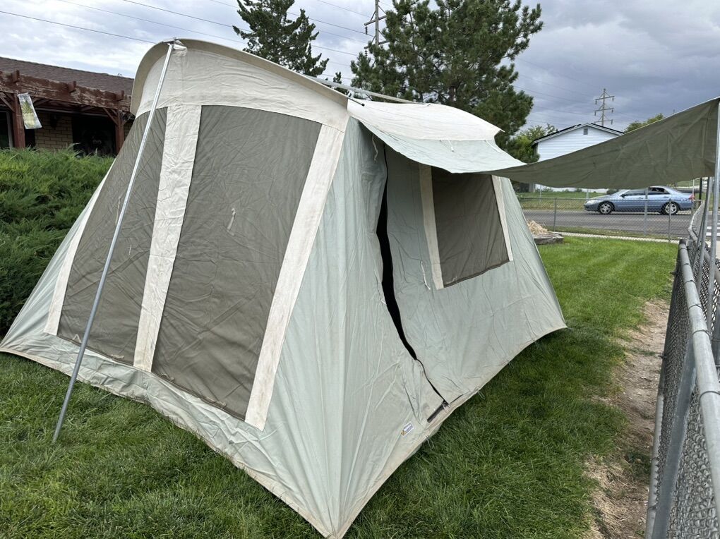 Spring Bar 2 Room With Divider Euro Traveler