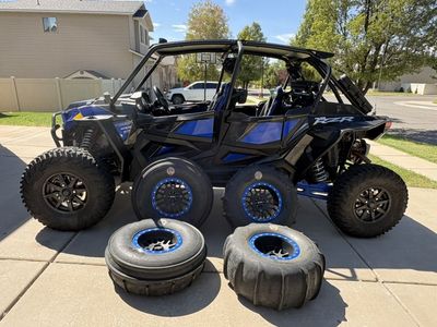 2019 Polaris RZR Turbo S4 Dynamix w/Sand Tires