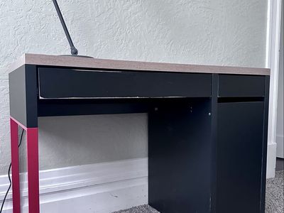 Small desk