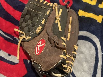 Rawlings catchers glove size 11 inch