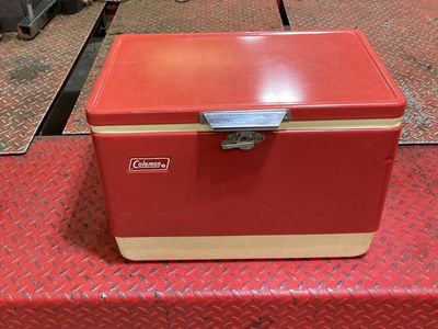 Small Coleman cooler