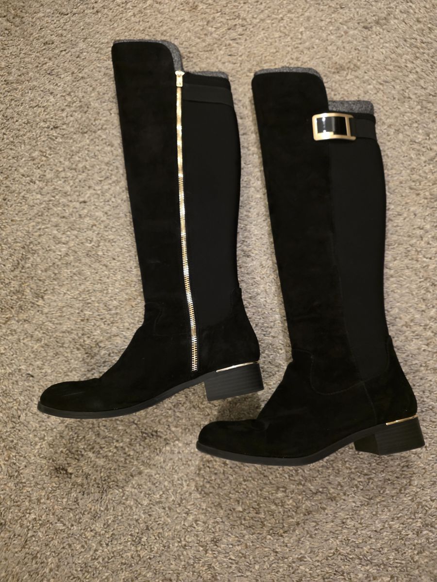 Calvin Klein Knee-High Boots – Like New! Size 8.5