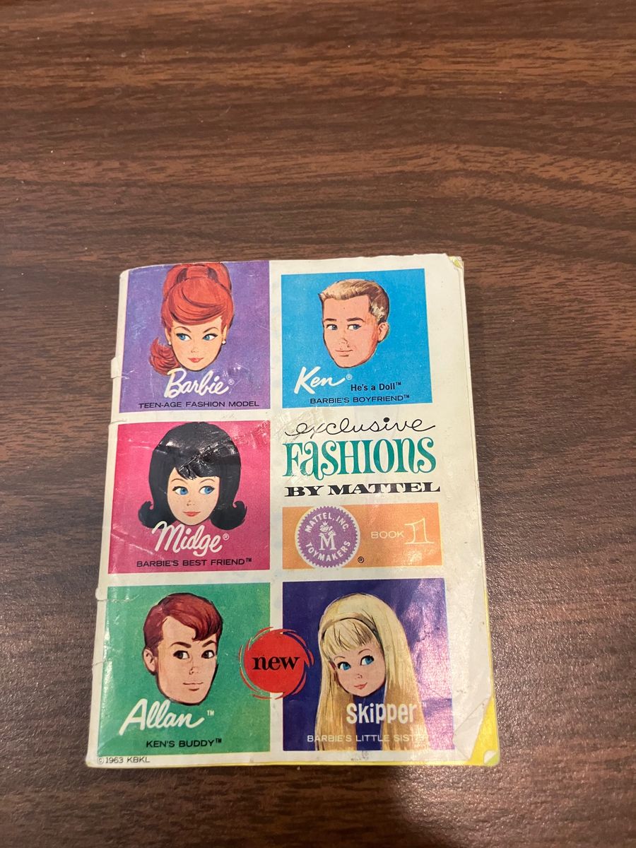 Vintage 1963 Mattel Barbie Exclusive Fashions Booklet #1