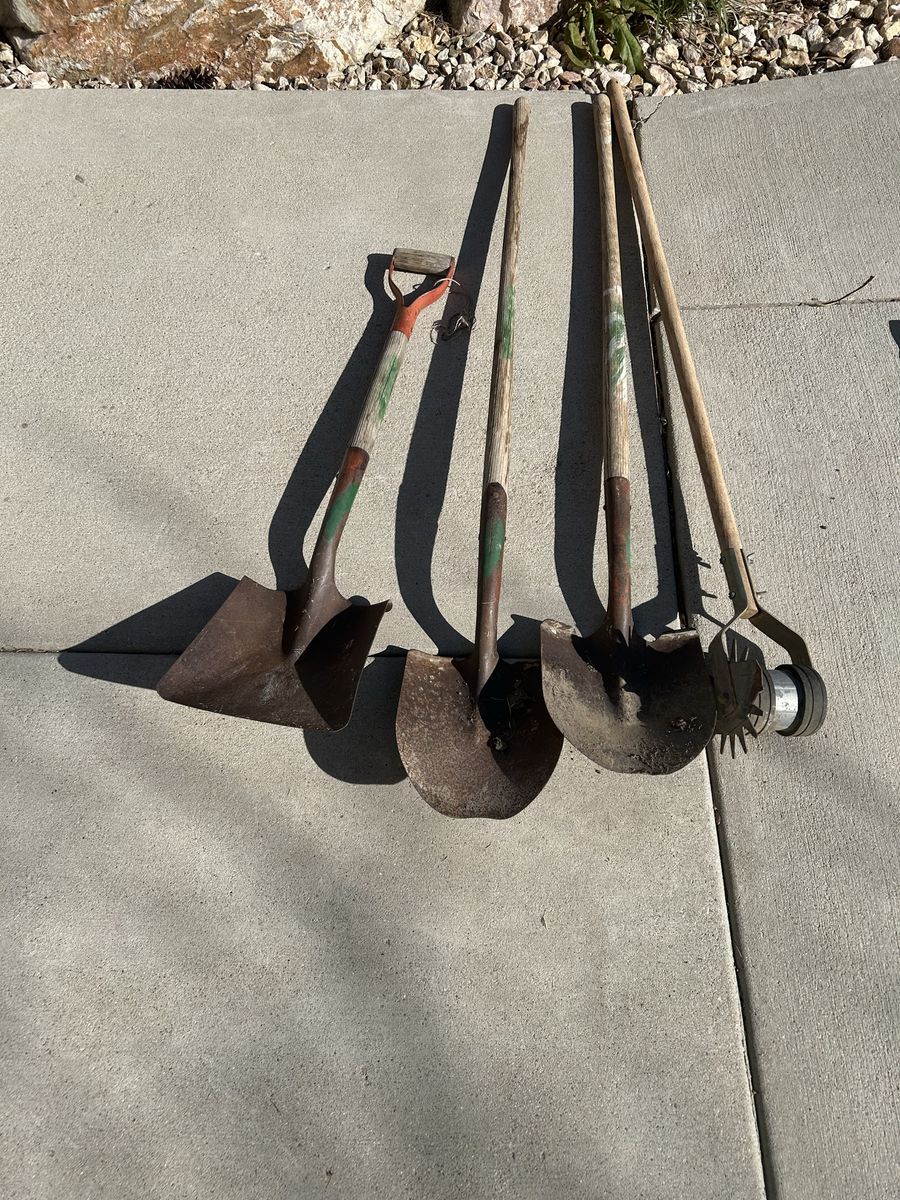 Yard/ garden tools