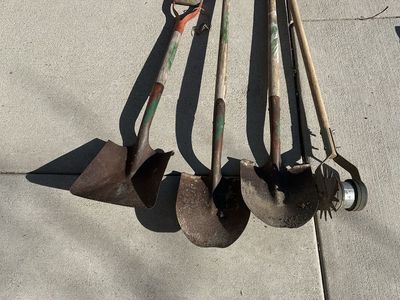 Yard/ garden tools