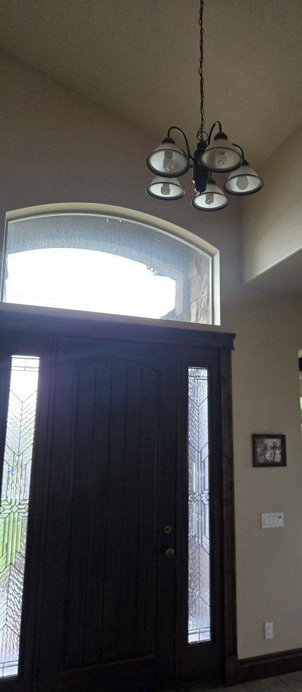 5-Light Bronze Chandelier with Ribbed Glass Shades