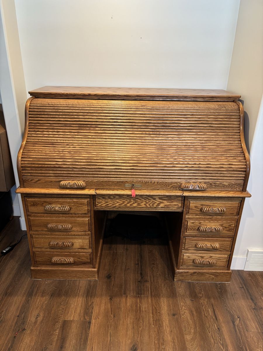 Vintage Roll Top Desk with Drawers and Organizers - Classic Wood Office Furniture