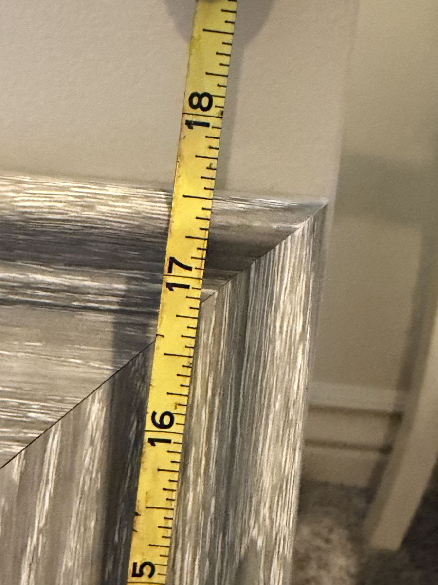 Main image 3