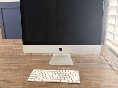 *REDUCED* 2019 Apple iMac i3 1 TB SSD Fresh iOS