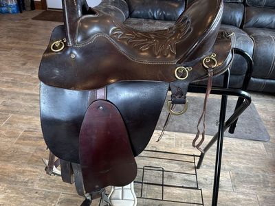 Tucker trail saddle