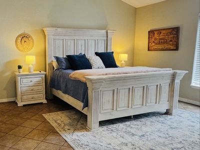 California king bedroom set with two nightstands and Dresser