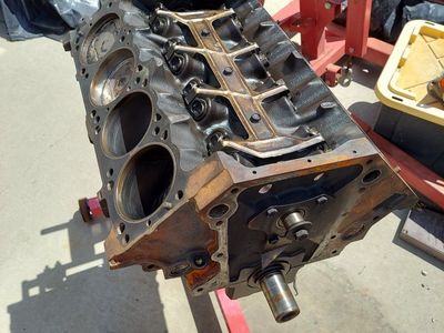 Dodge 5.9 Magnum Engine