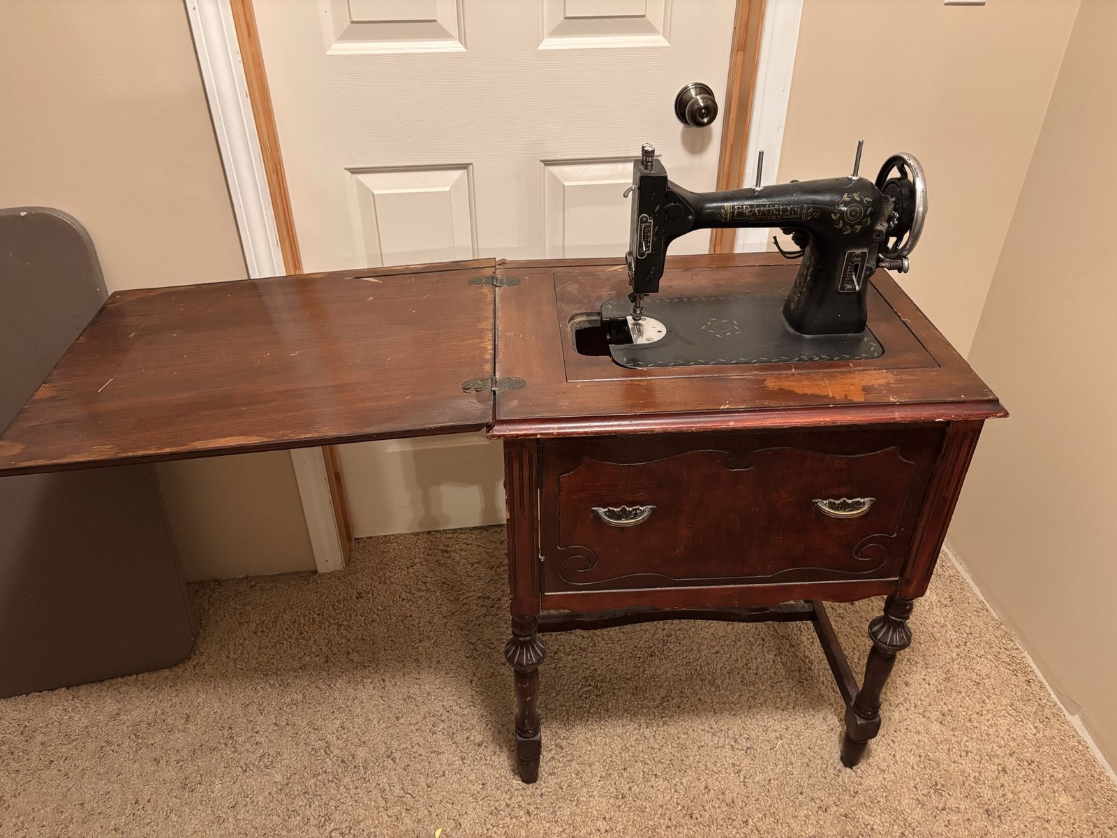 Main image 2