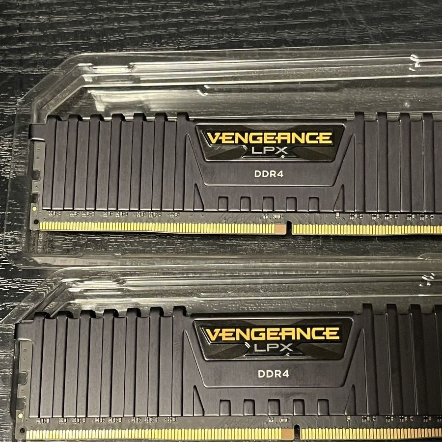 Corsair Vengeance LPX 16GB (2x8GB) DDR4 Ram