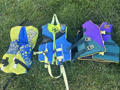 Children’s life vests