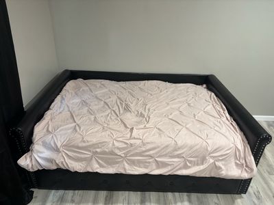 day bed with trundle