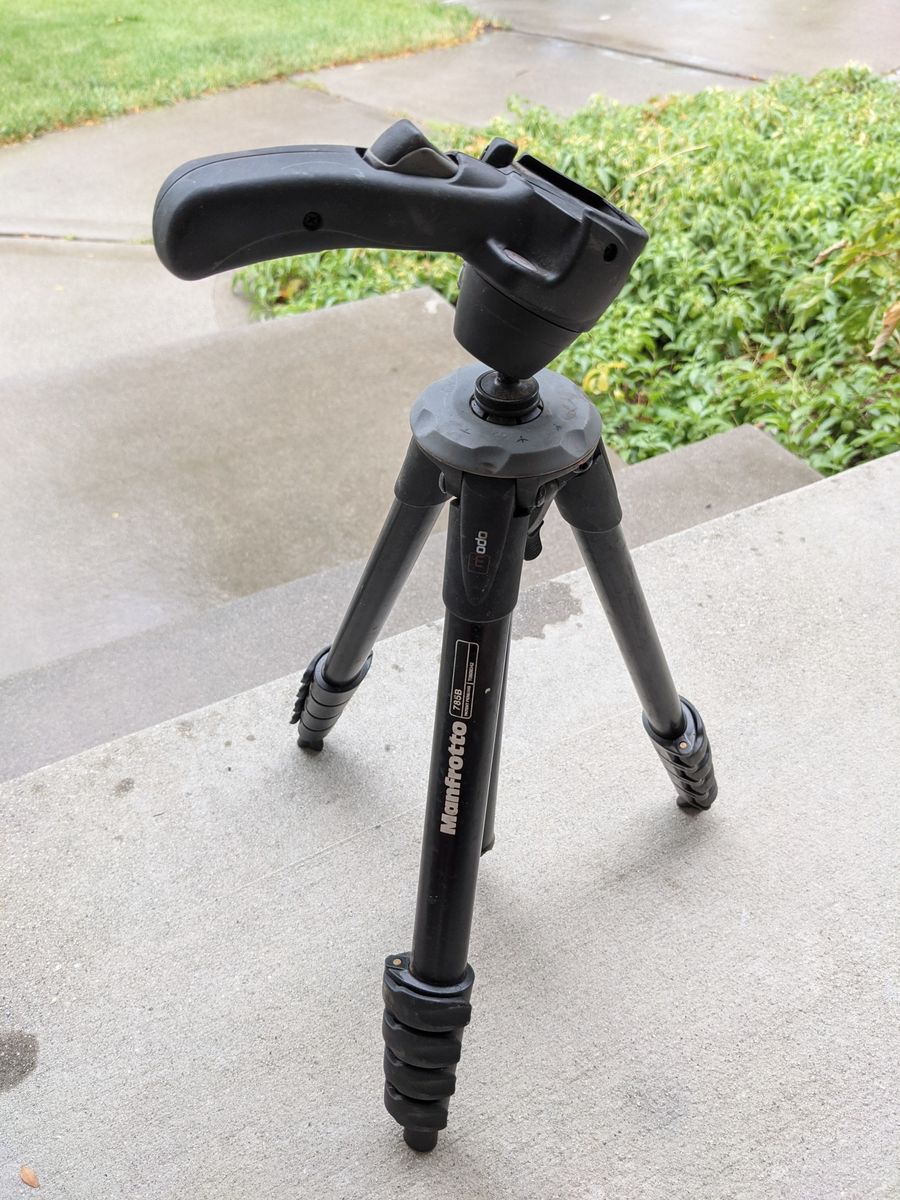Manfrotto 785B Tripod