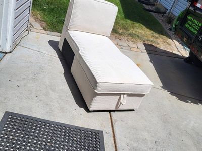 Fabric Chase Lounge w/Storage